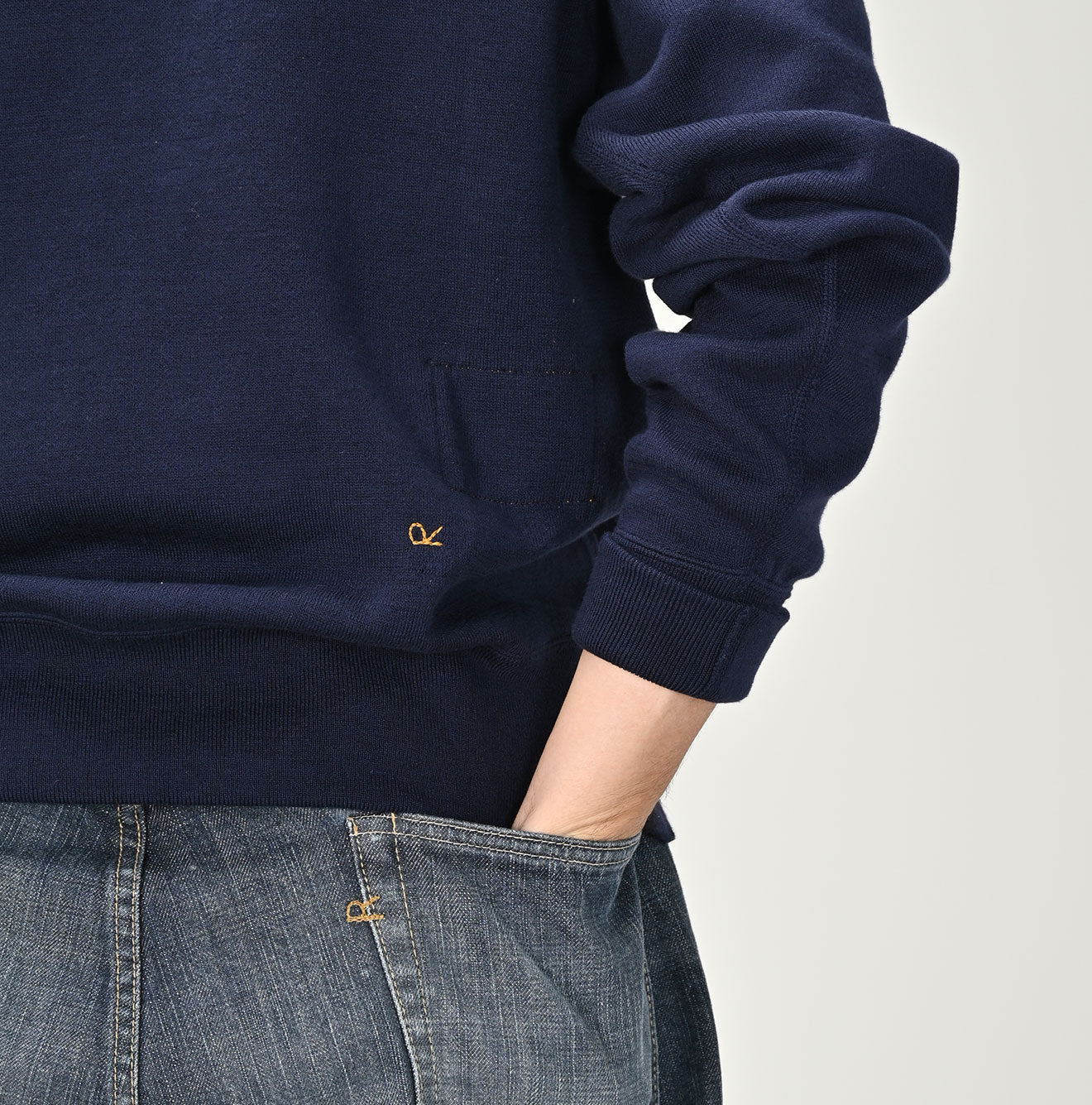 45R Smooth Knit 908 Sweat Top