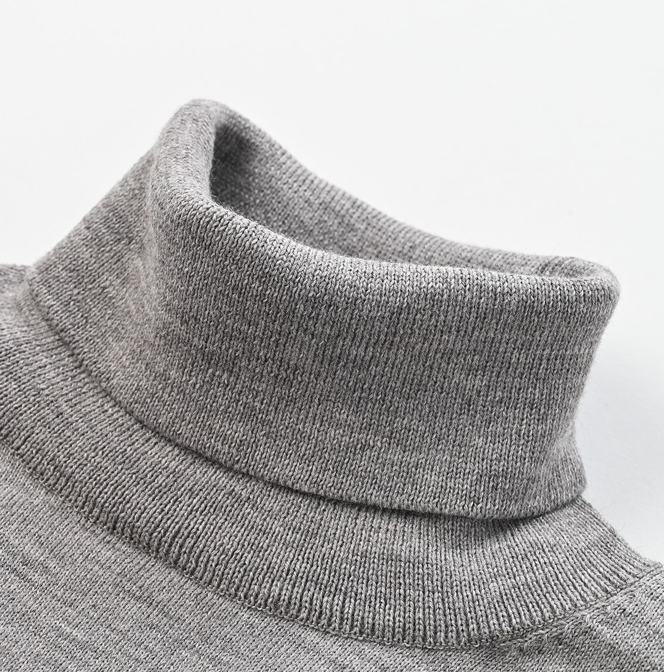 45R U.S Wool Knit-sewn 908 Uma-turtleneck