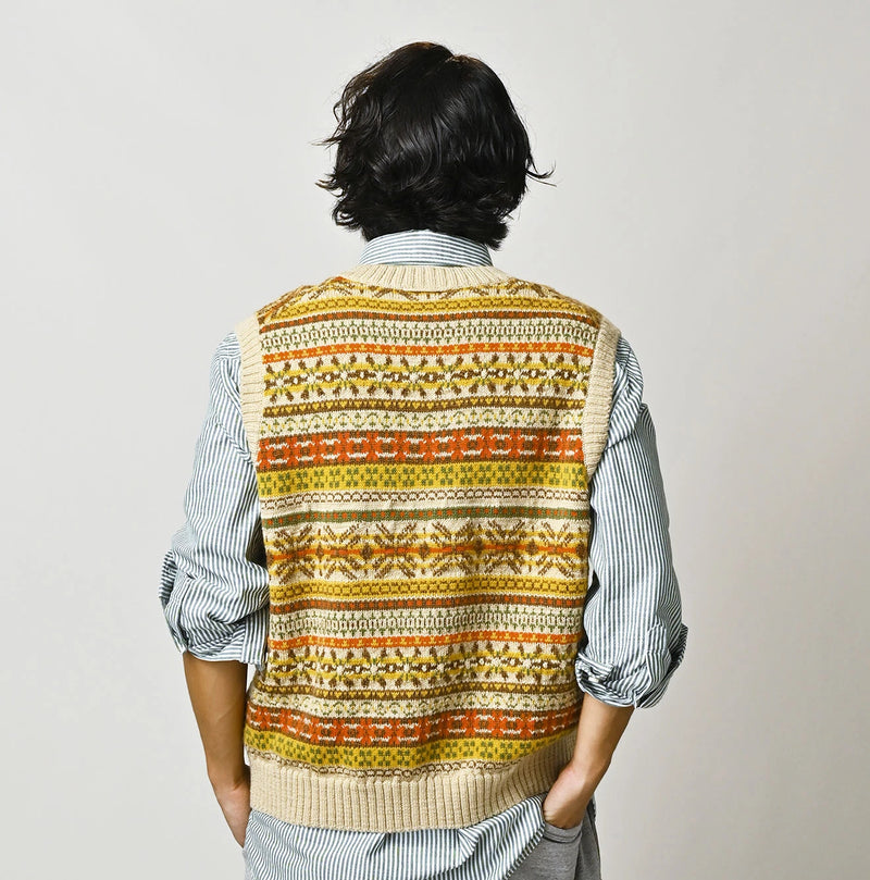 45R Fair Isle 908 Jacquard Vest - Image 11