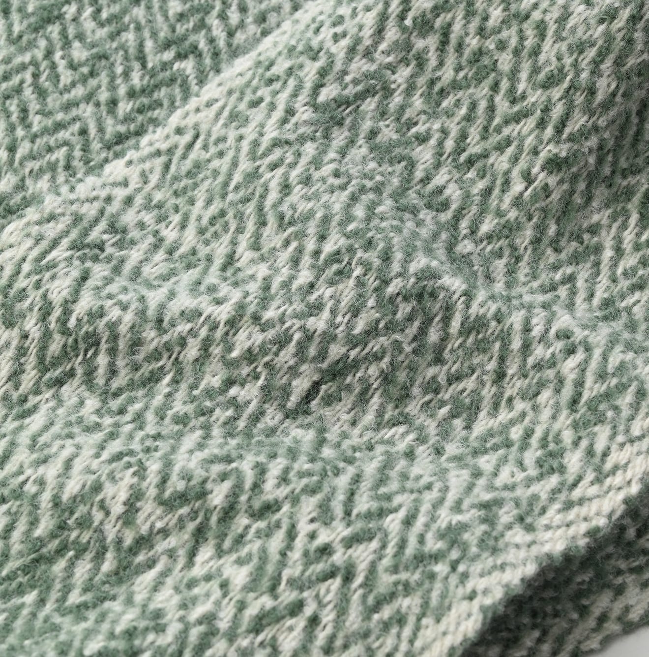 45R Merino Cashmere Herringbone Muffler