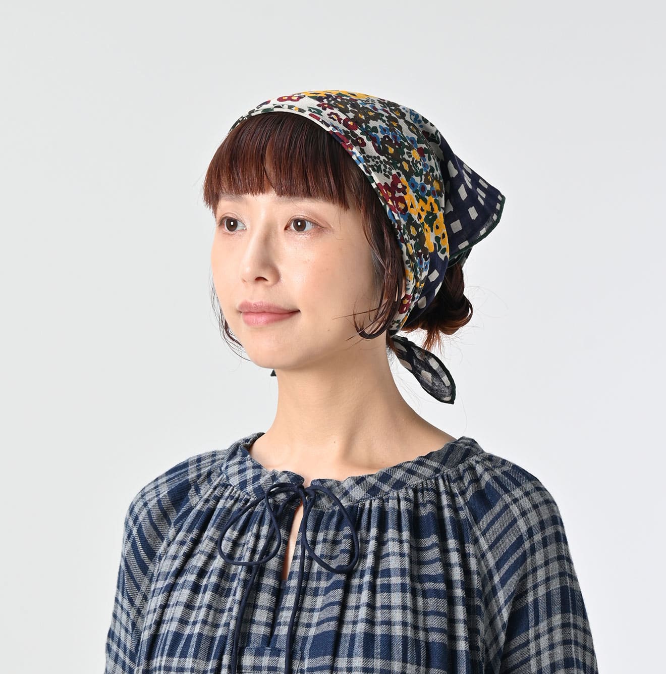 Supima Twill Gingham Check Flower Bandana | 45R Official Online