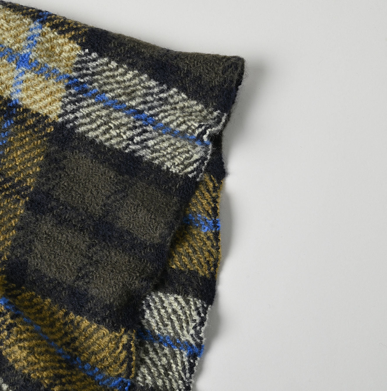 45R Merino Cashmere Check Poncho
