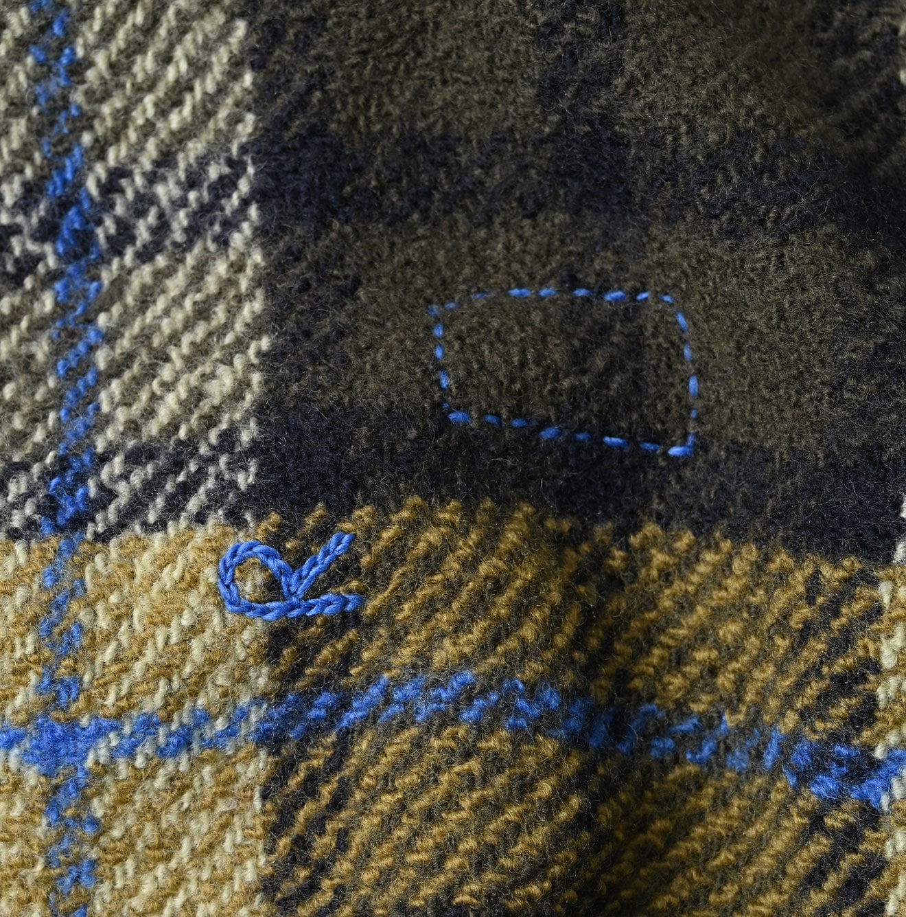 45R Merino Cashmere Check Poncho