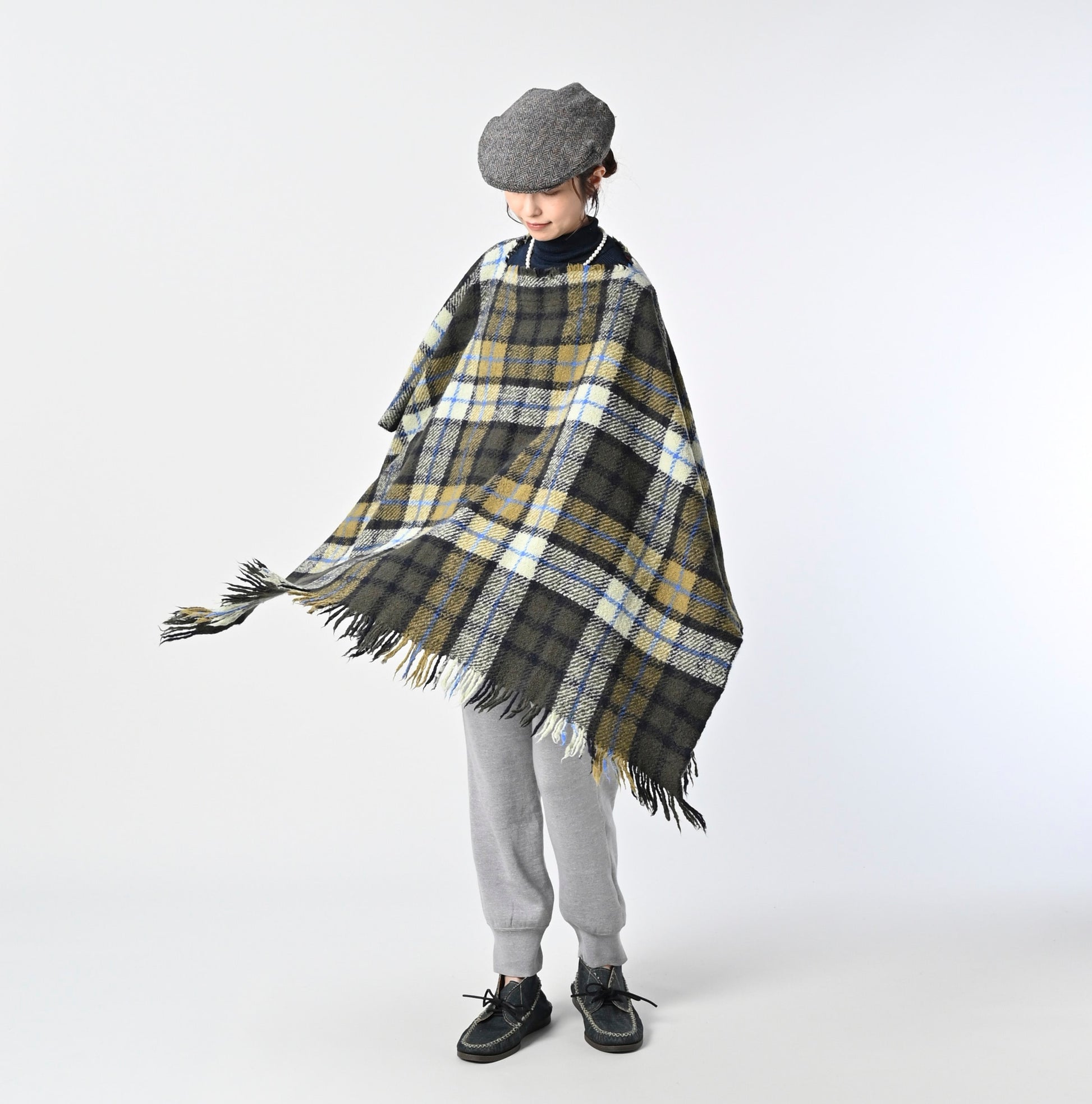 45R Merino Cashmere Check Poncho