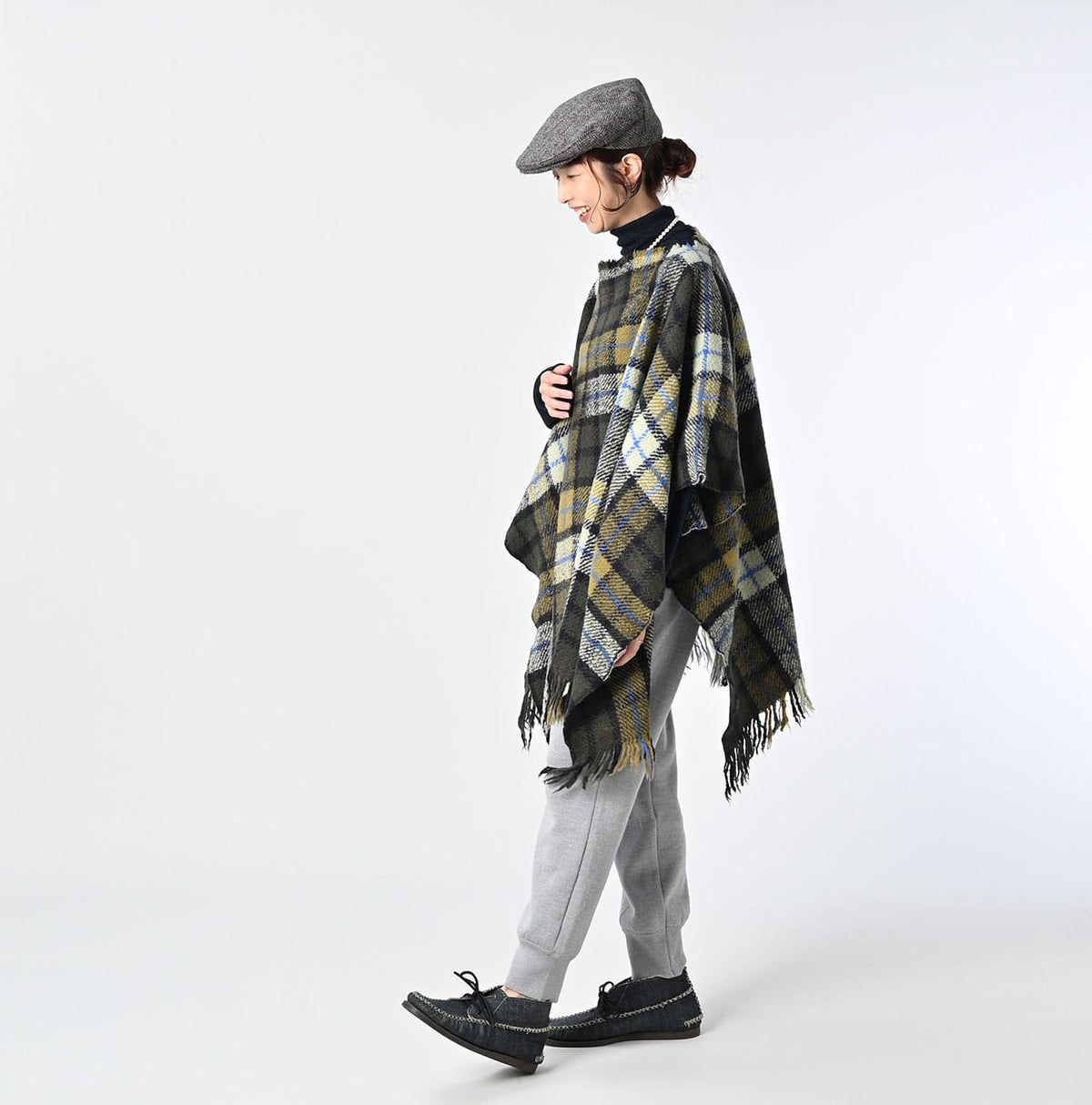 45R Merino Cashmere Check Poncho