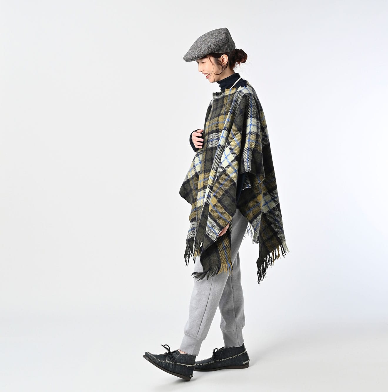 45R Merino Cashmere Check Poncho
