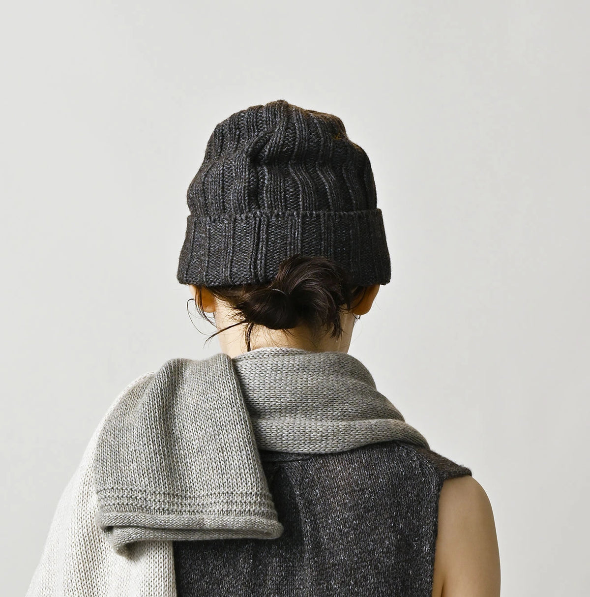 45R Linen Cashmere Knit Cap - Image 5