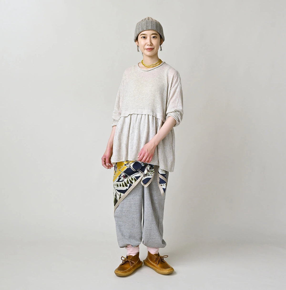 45R Silk Skier Komon Furoshiki - Image 4