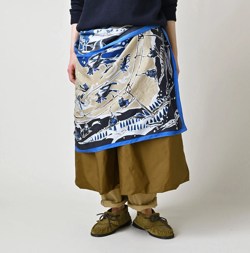 45R Silk Skier Komon Furoshiki - Image 6