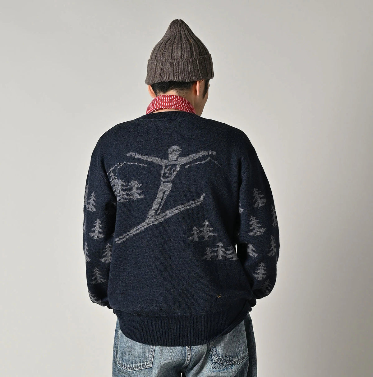 45R Snow Jacquard 908 Knit-sewn Sweater