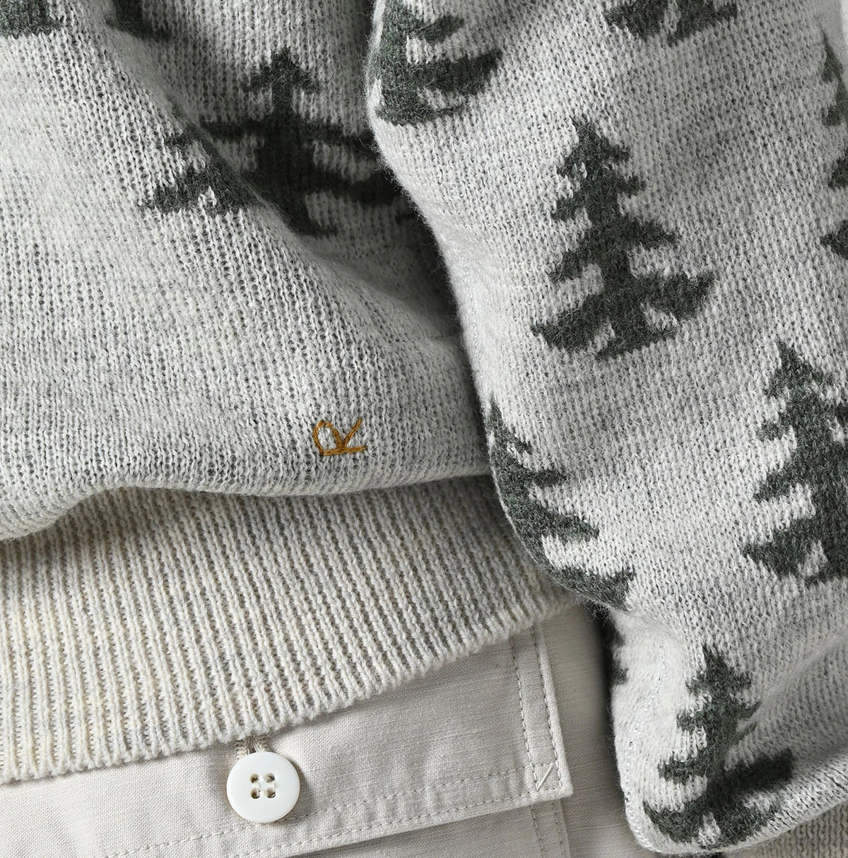 45R Snow Jacquard 908 Knit-sewn Sweater - Image 17