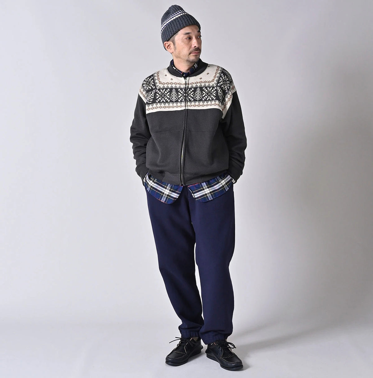 45R Snowflake Jacquard Smooth 908 Knit-sewn Blouson - Image 5
