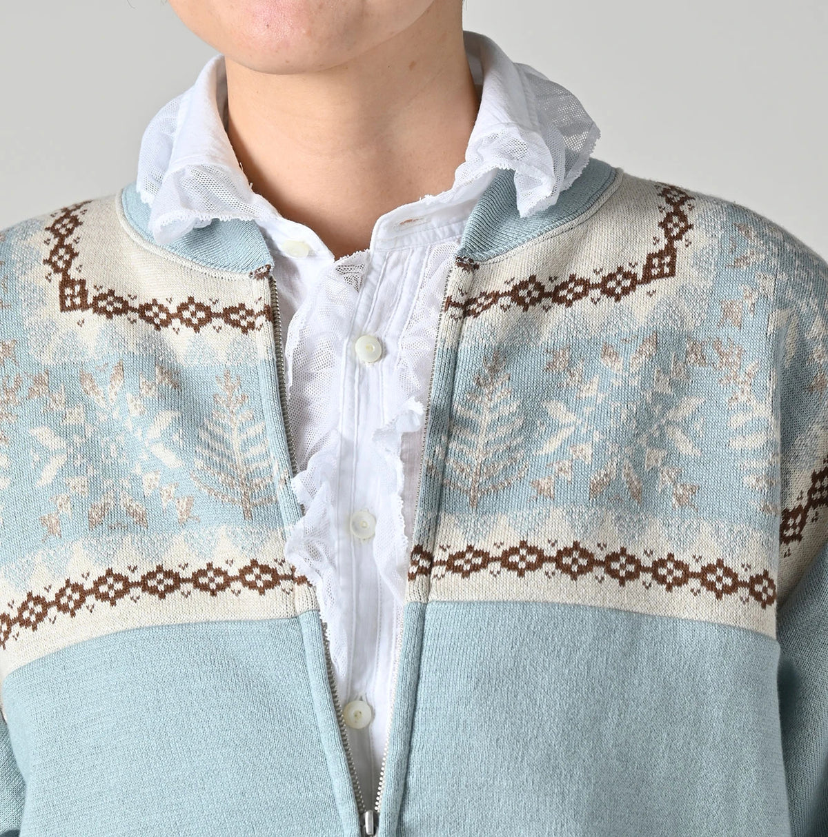 45R Snowflake Jacquard Smooth 908 Knit-sewn Blouson - Image 12