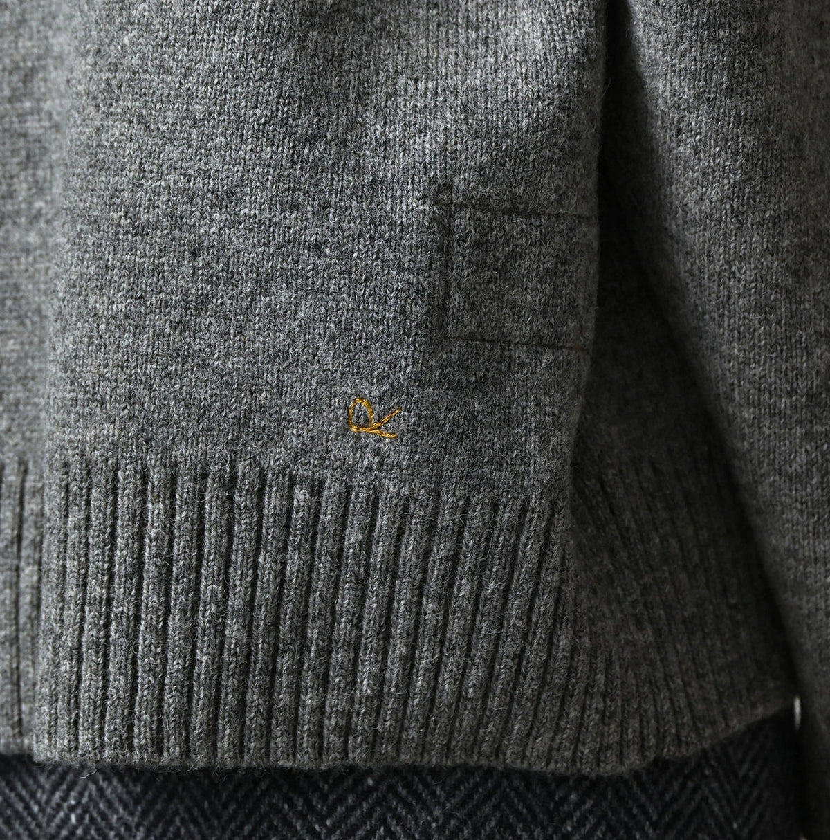 45R Shetland Cashmere 908 Turtleneck