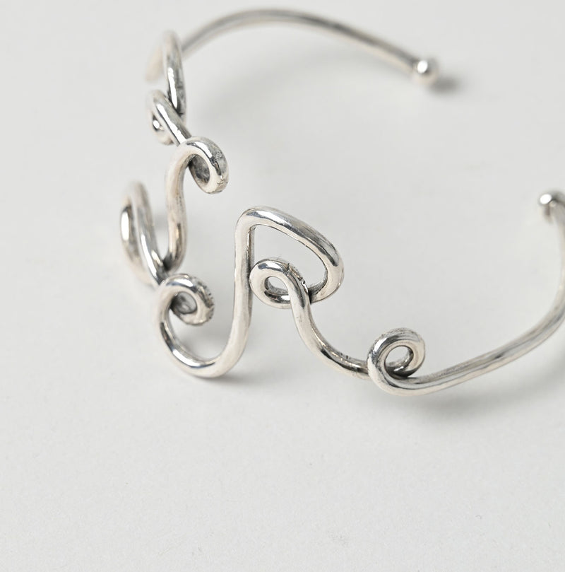 45R Silver F.R. Bangle - Image 4
