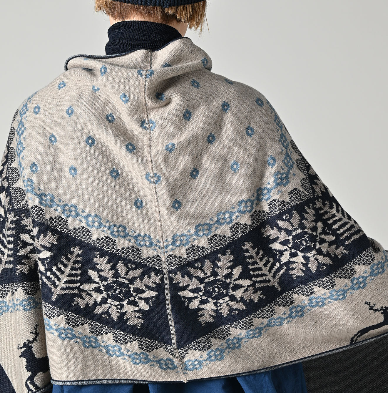 45R Indigo Snowflake Supima Organic Cotton Stole - Image 9