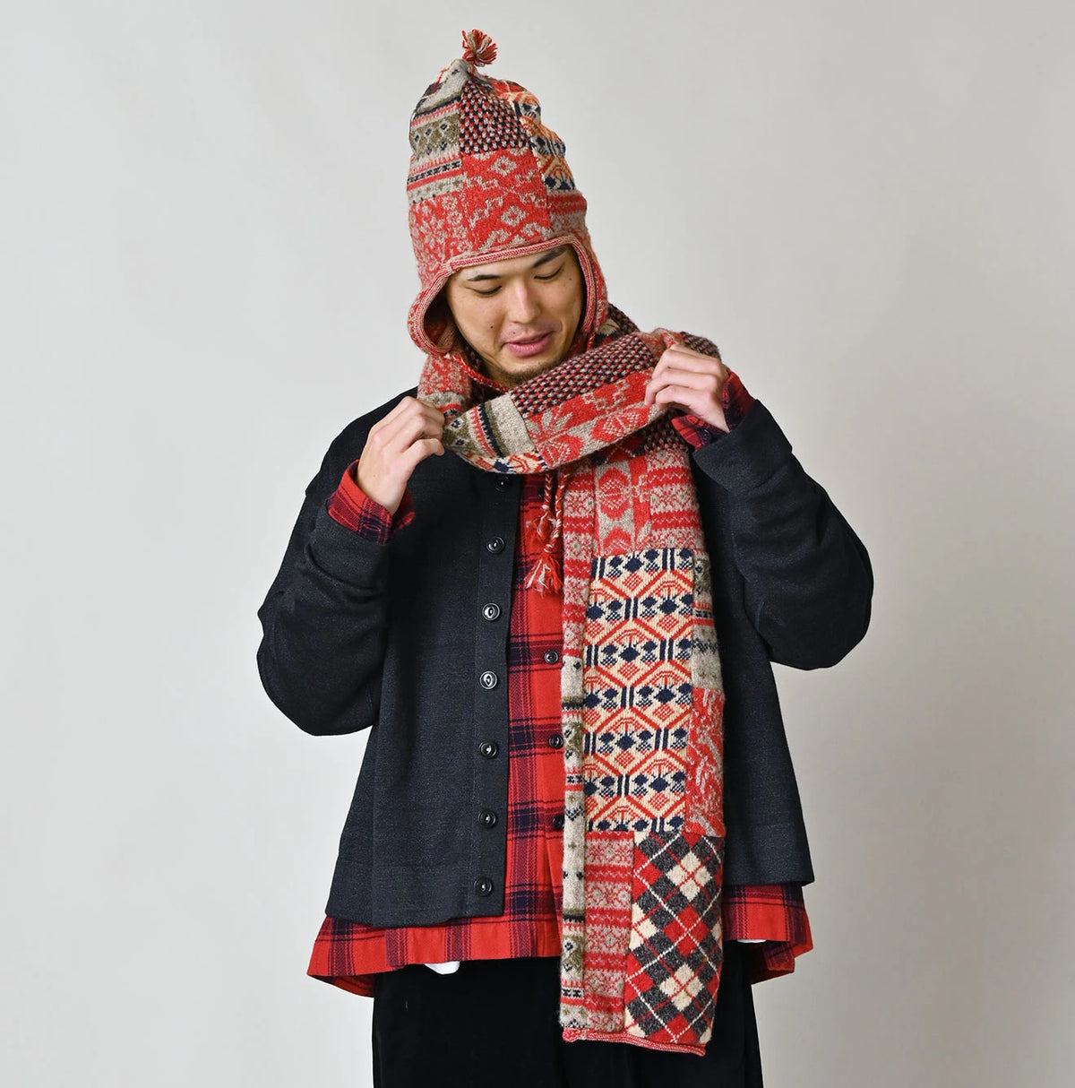 45R Felted Jacquard Patchwork Muffler - Image 5