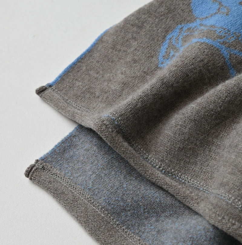 45R Float Jacquard Felted Muffler - Image 11