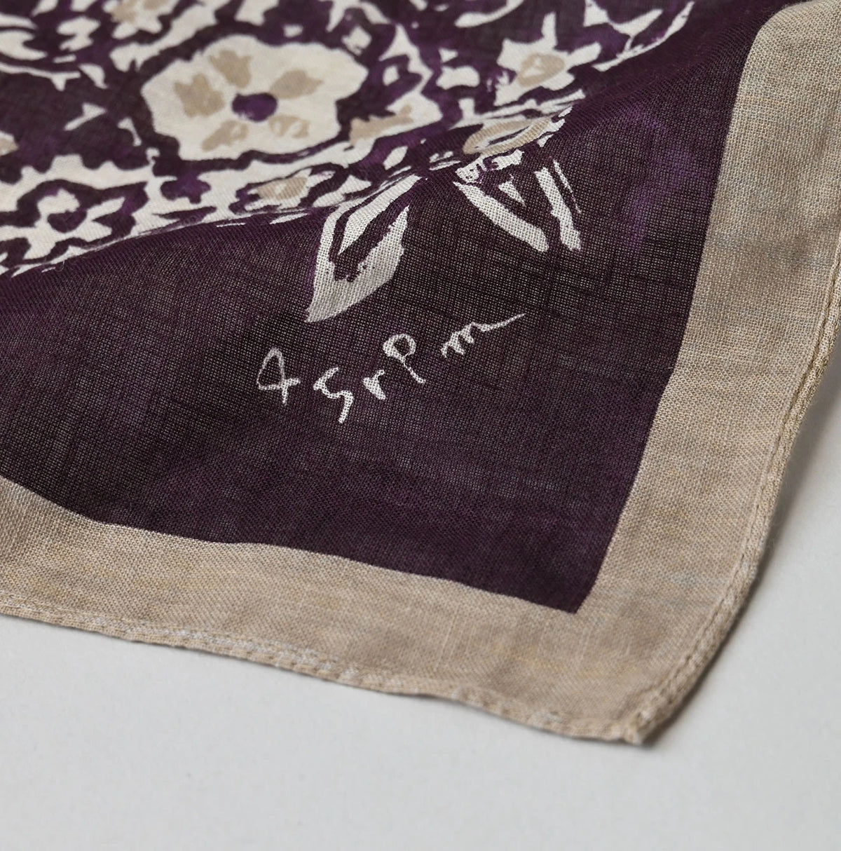 45R Gauze Flower Crest Bandana