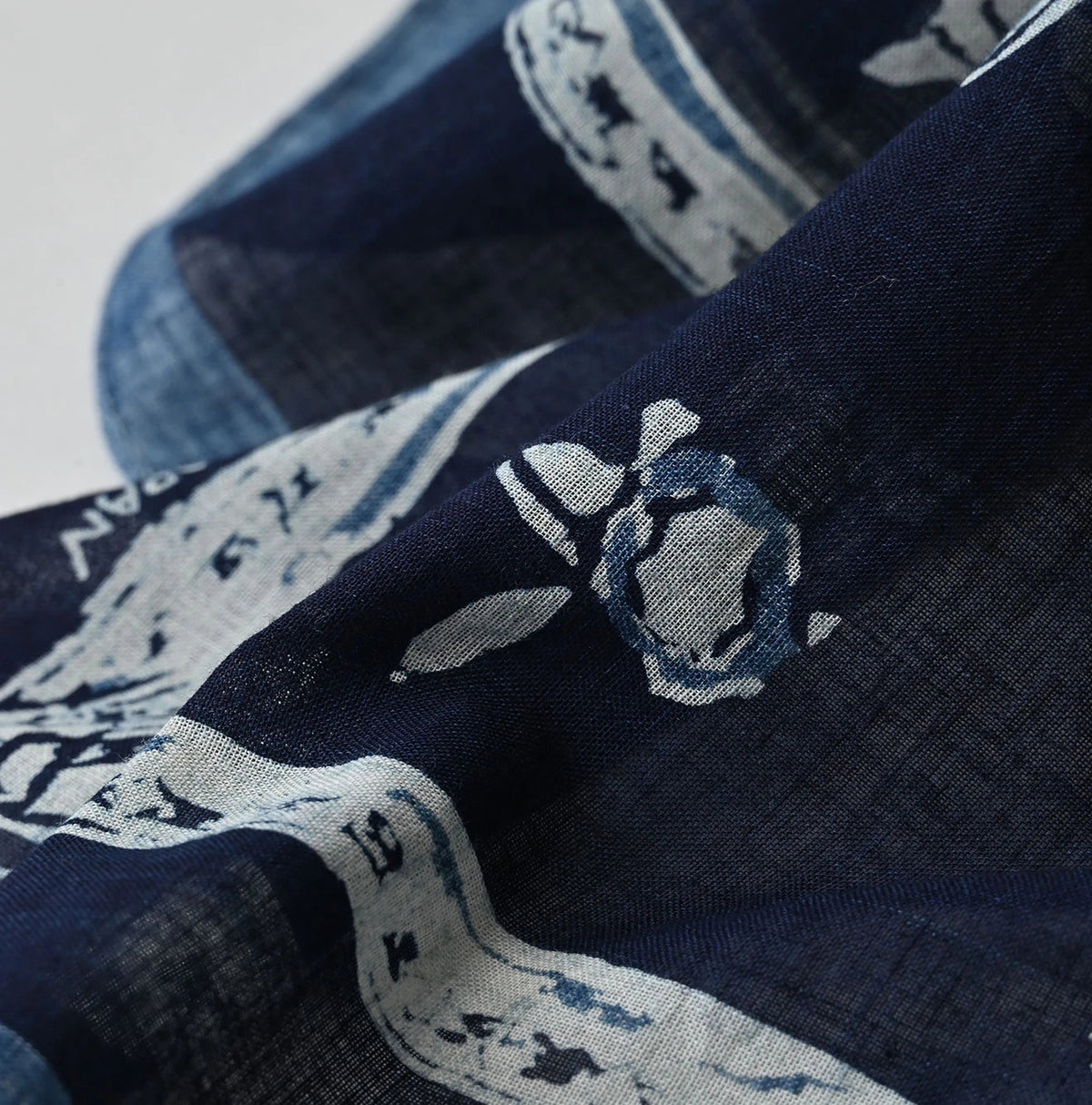 45R Indigo Gauze Flower Crest Bandana