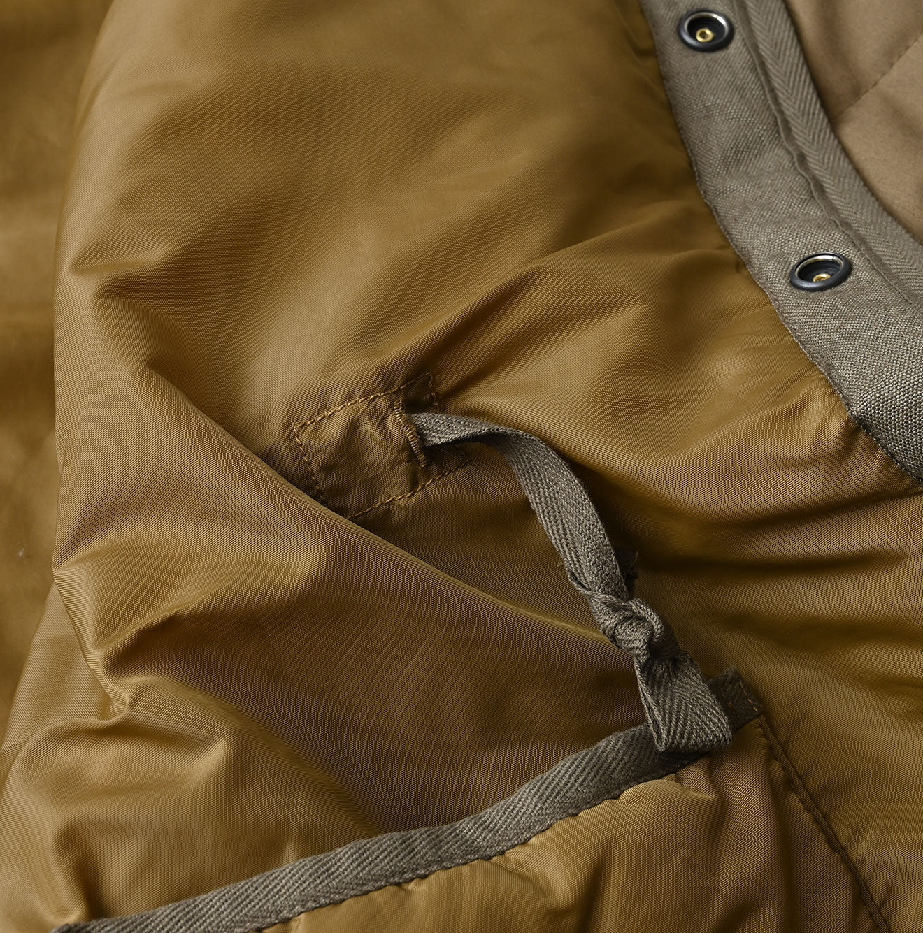 45R Weather 908 Quilt Coat - Image 20