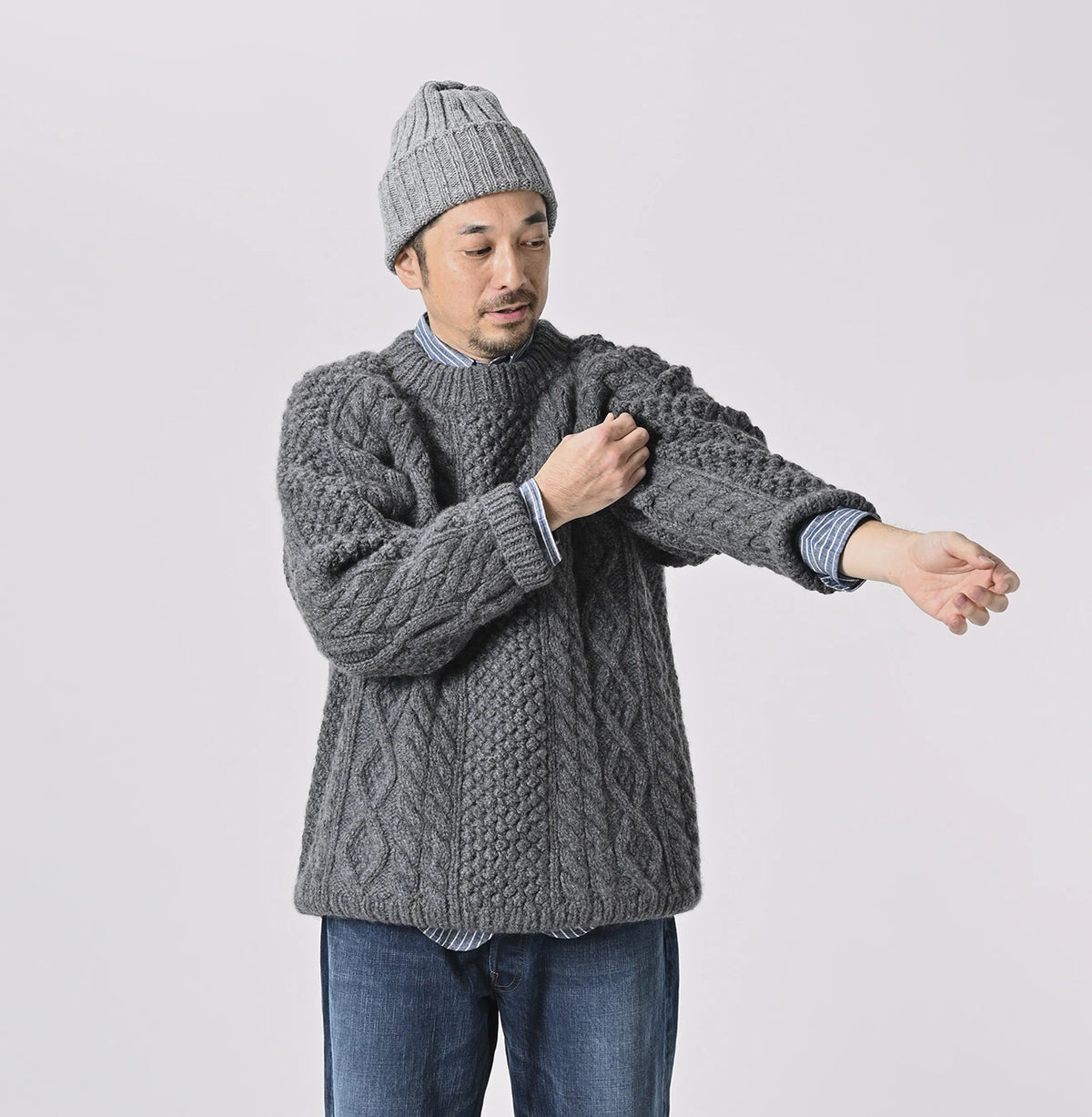 45R Cashmere 908 Aran Sweater