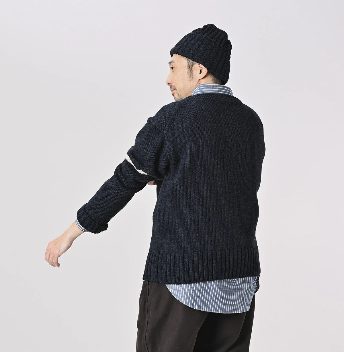 45R Cashmere 908 School Sweater