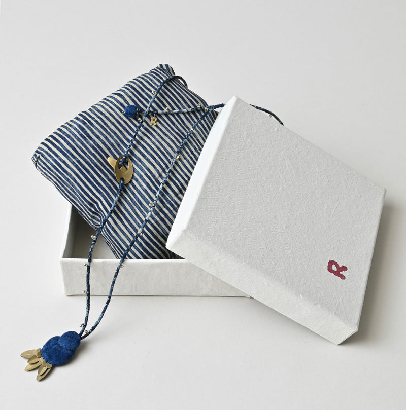 45R Ai Indigo Velvet Necklace - Image 10