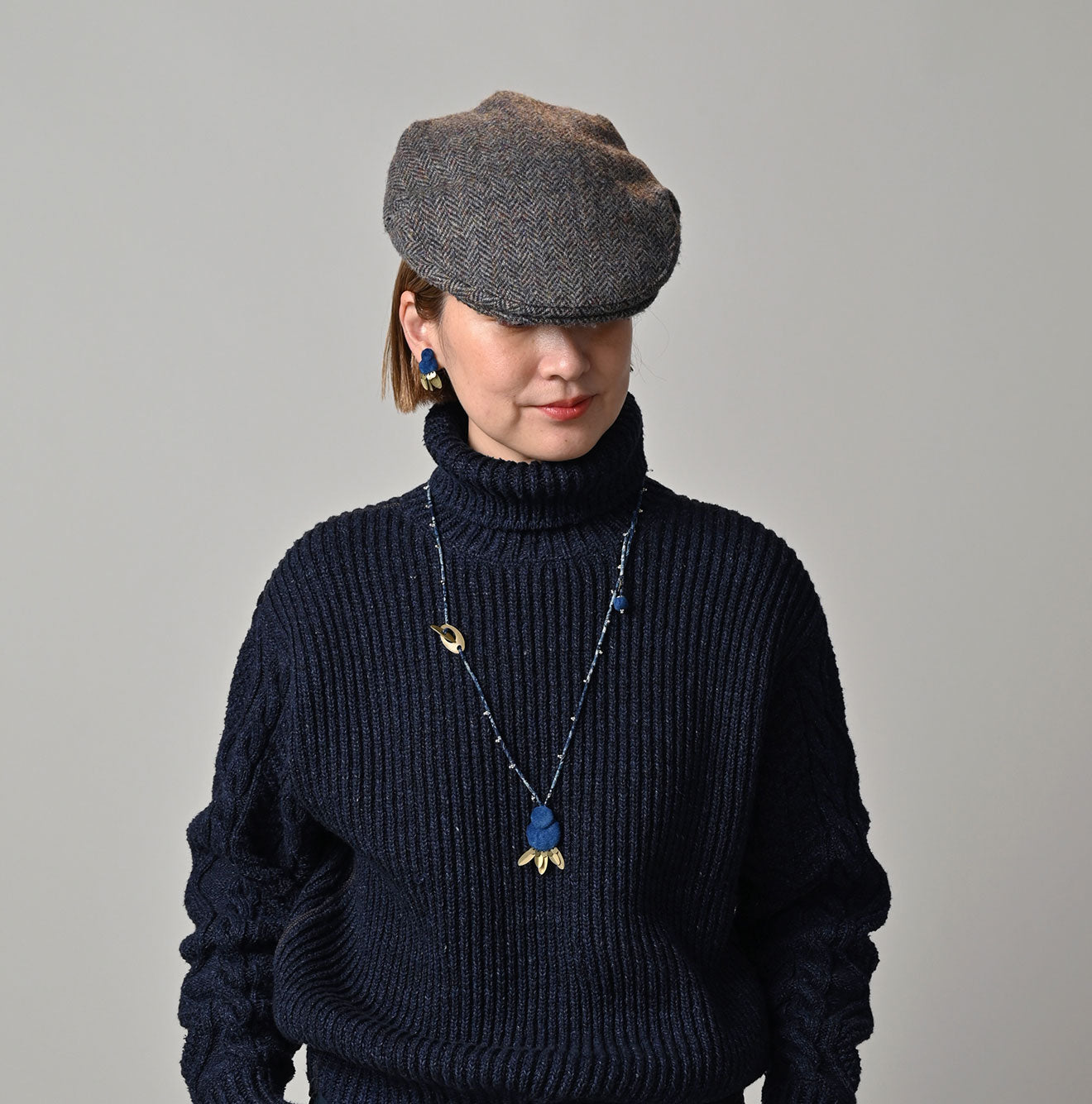 45R Ai Indigo Velvet Necklace