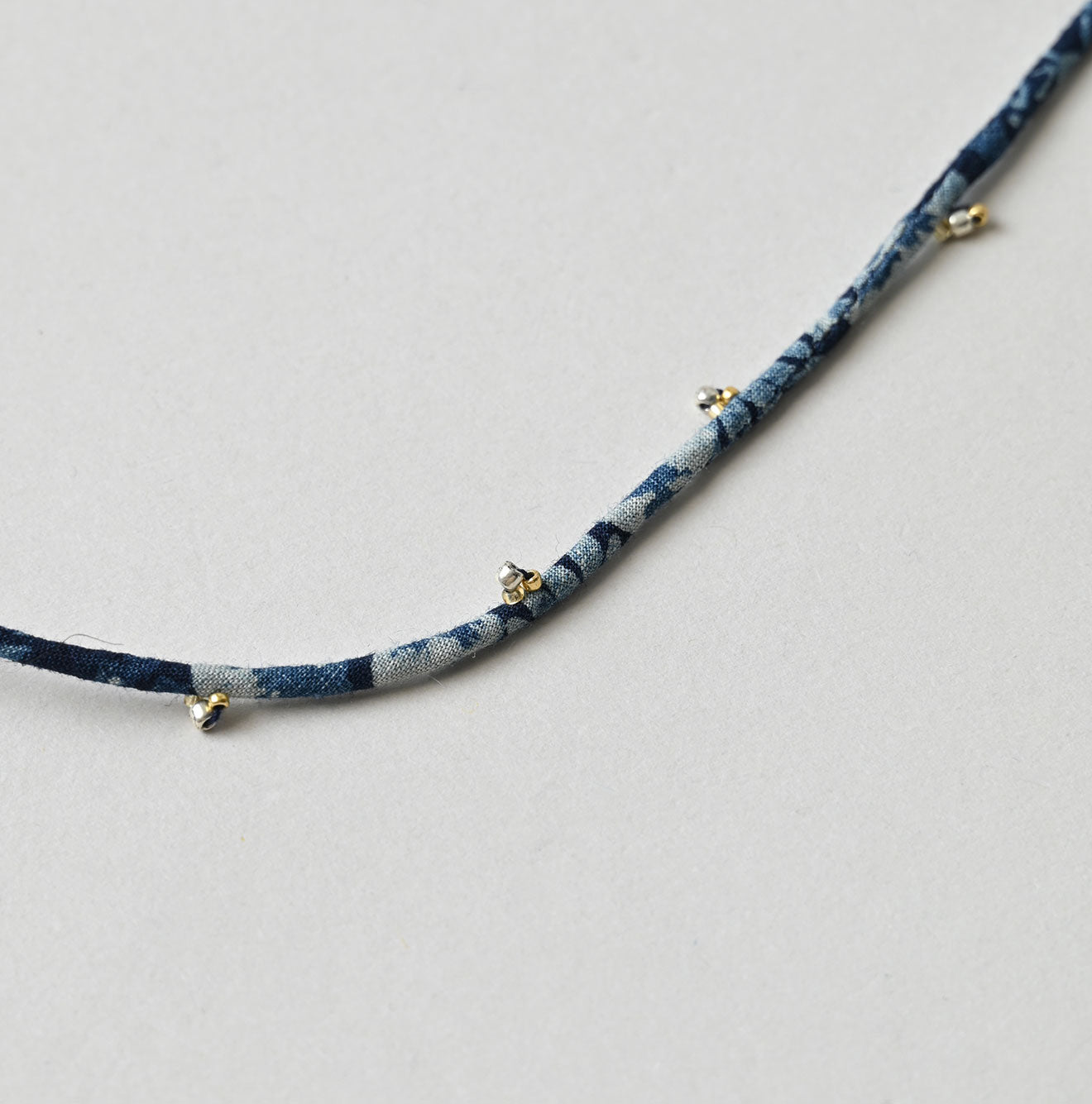 45R Ai Indigo Velvet Necklace - Image 6