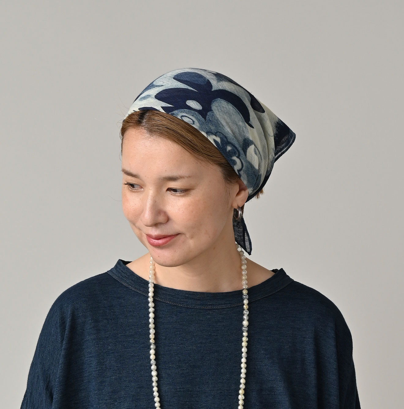 Indigo Gauze Twill Picture Book Bandana | 45R Official Online