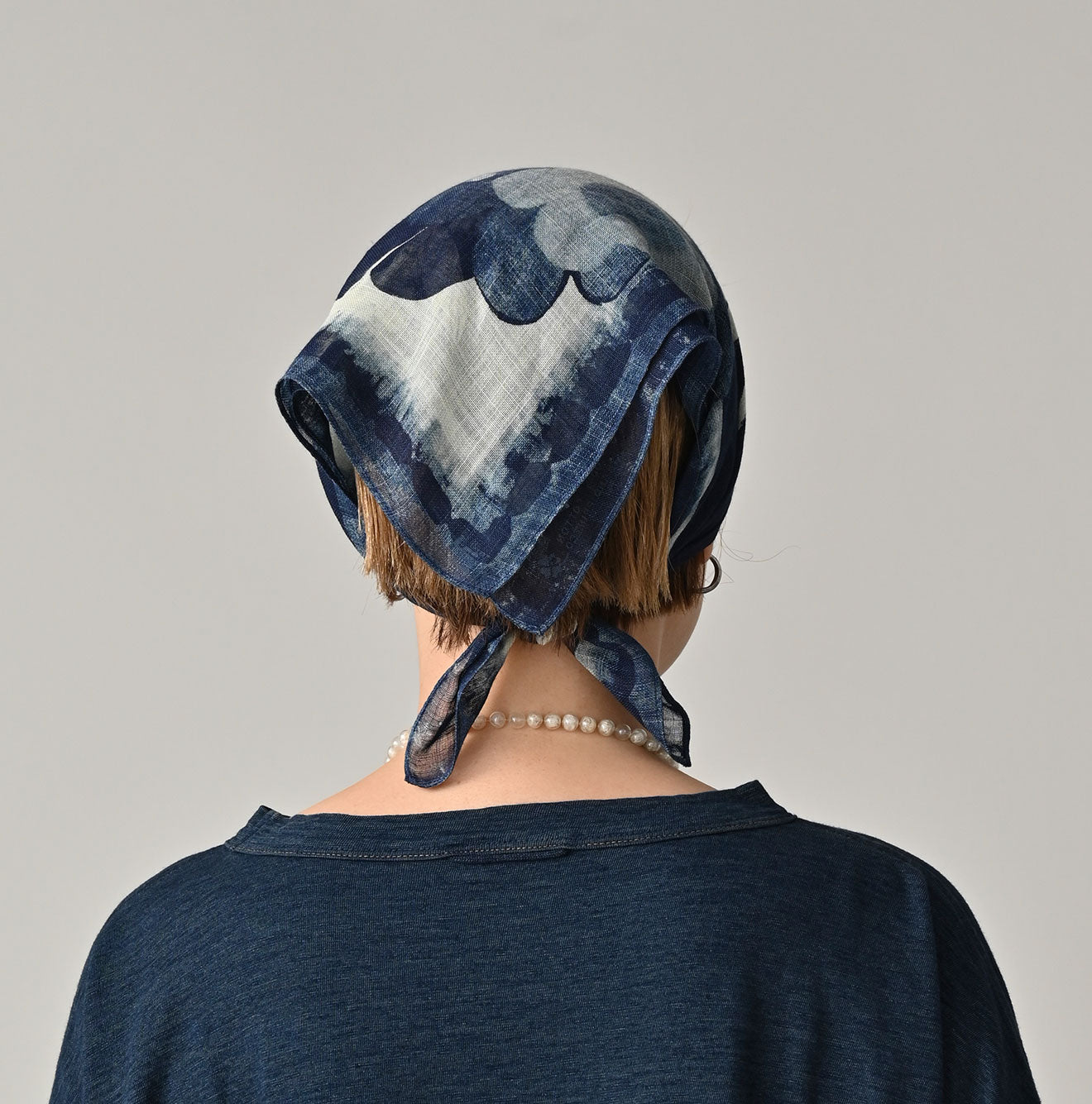 45R Indigo Gauze Twill Picture Book Bandana - Image 7