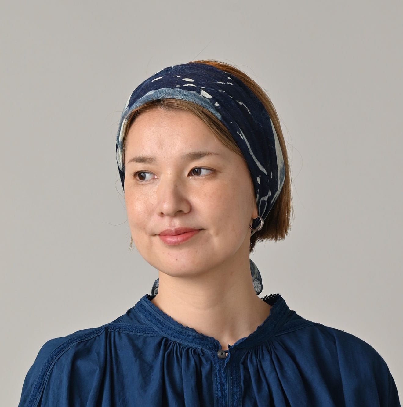 Indigo Gauze Twill Picture Book Bandana | 45R Official Online
