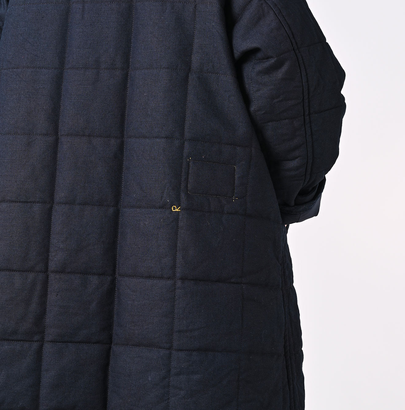 45R Indigo Oxford Quilt x Nylon Coat