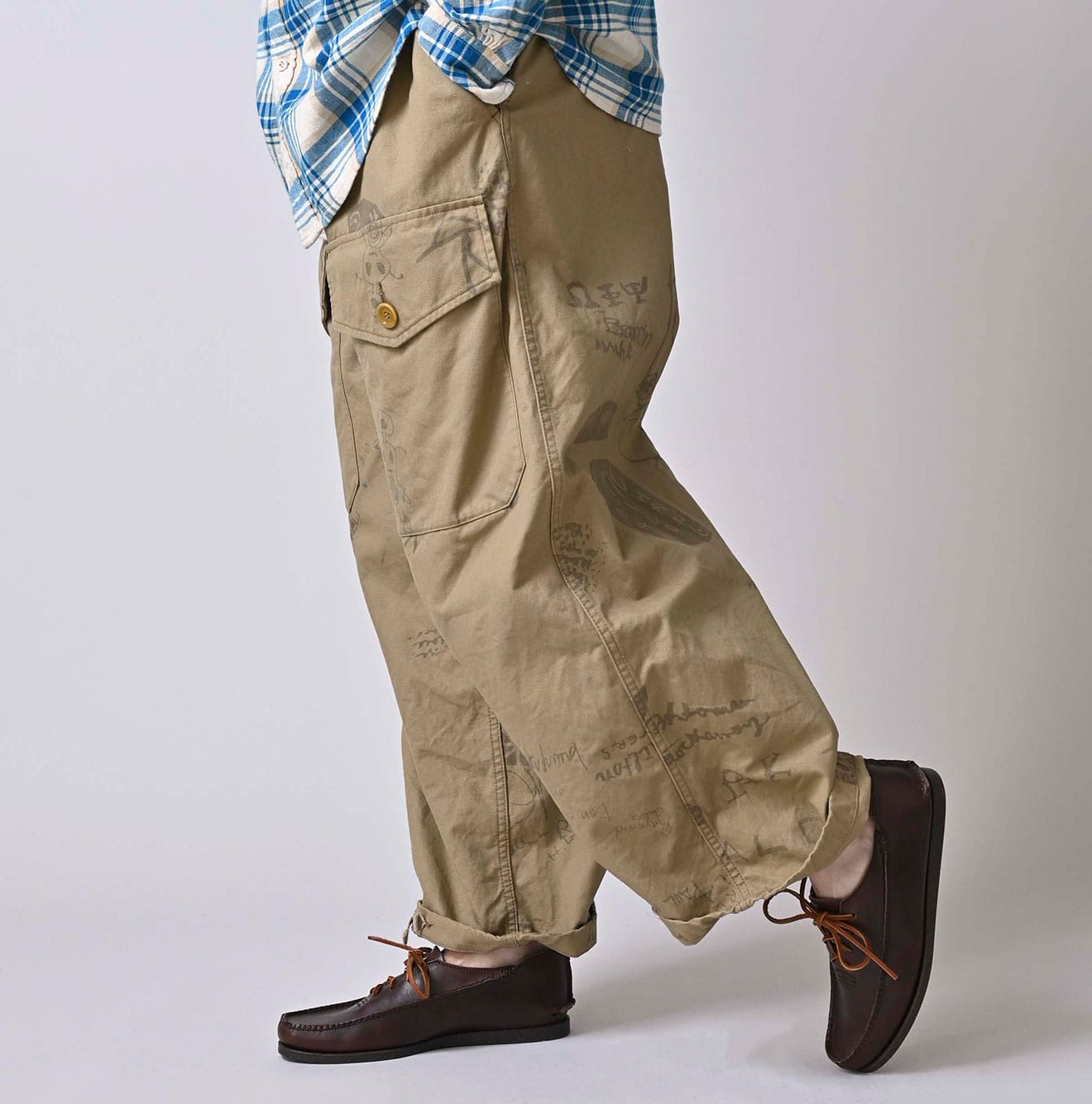 45R Duck 908 Graffiti Tent Pants