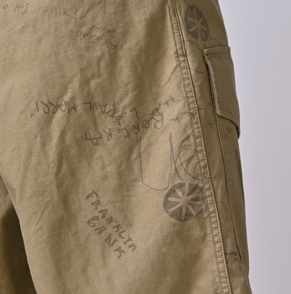 45R Duck 908 Graffiti Tent Pants