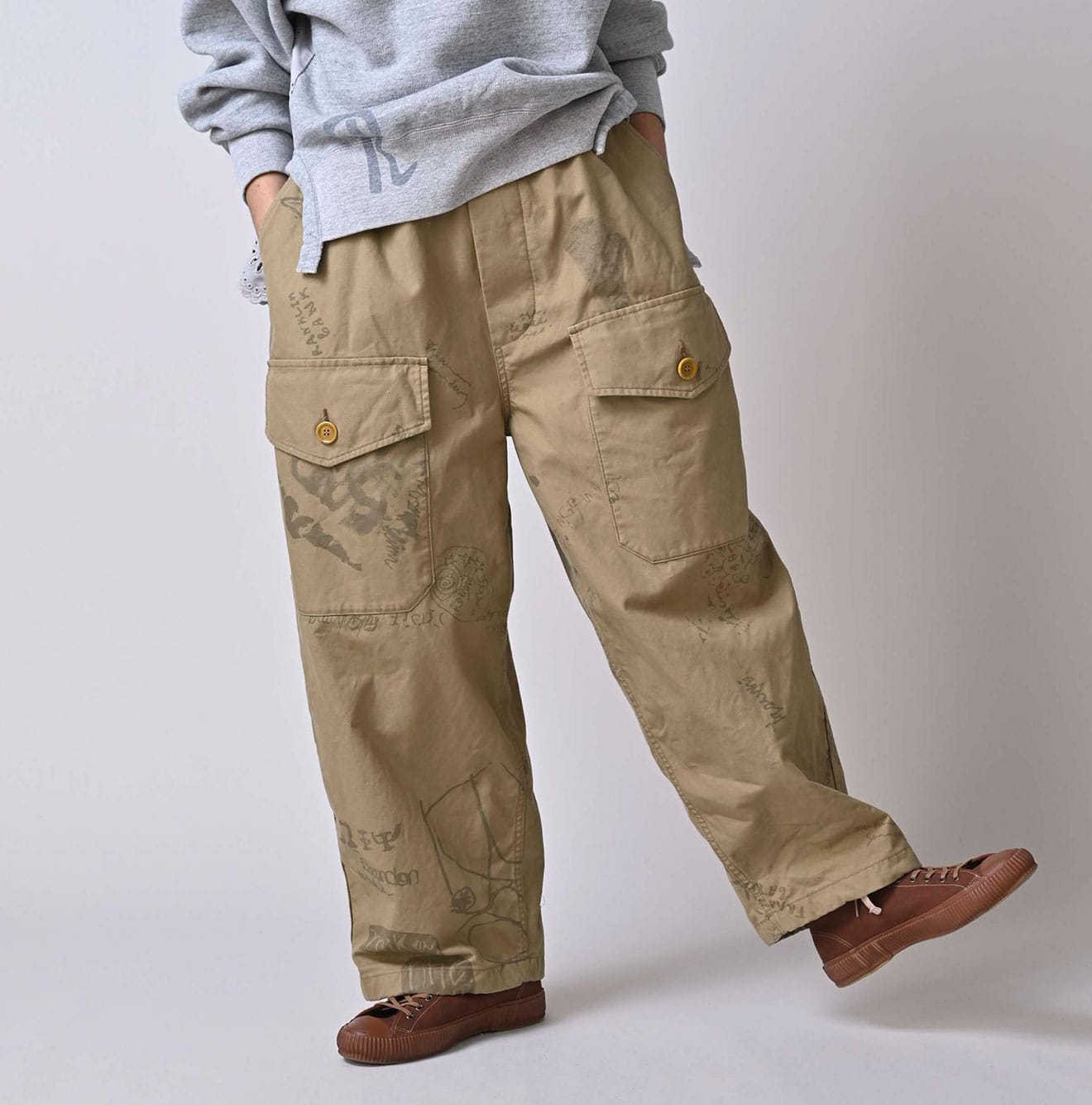 45R Duck 908 Graffiti Tent Pants - Image 7